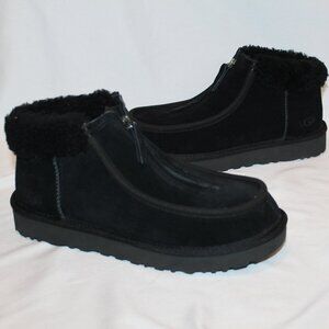 NIB UGG WOMEN'S FUNKARRA BLACK SUEDE SHEARLING FRONT ZIP ANKLE‎ BOOTIES SLIPPERS